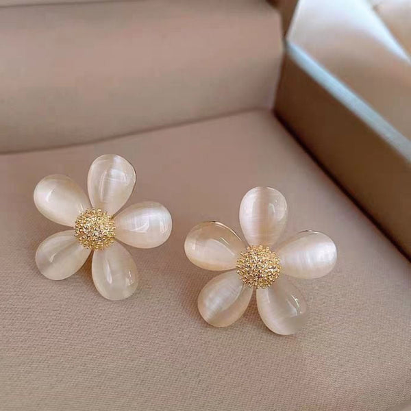 Acrylic Flower Gold - Earring