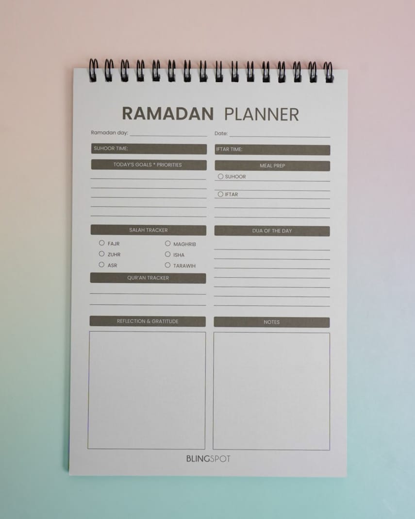 Ramadan Planner - Black - 🎁 FREE PEN