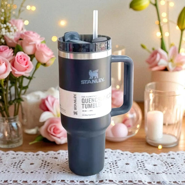 Black Tumbler Cup Quencher H2.0 - Water Bottle / Sipper Cup