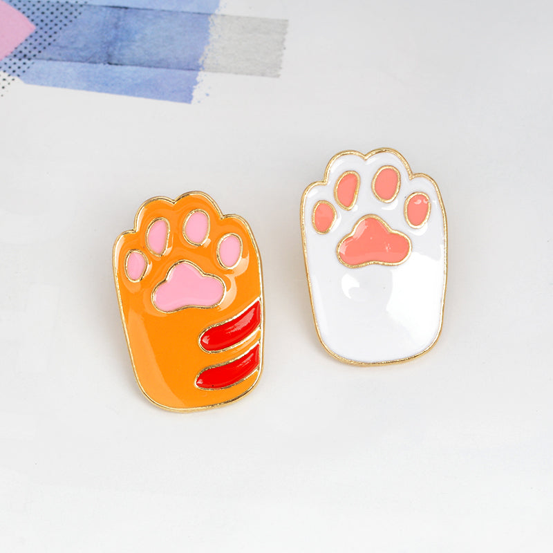 Cat Paw - Enamel Pin