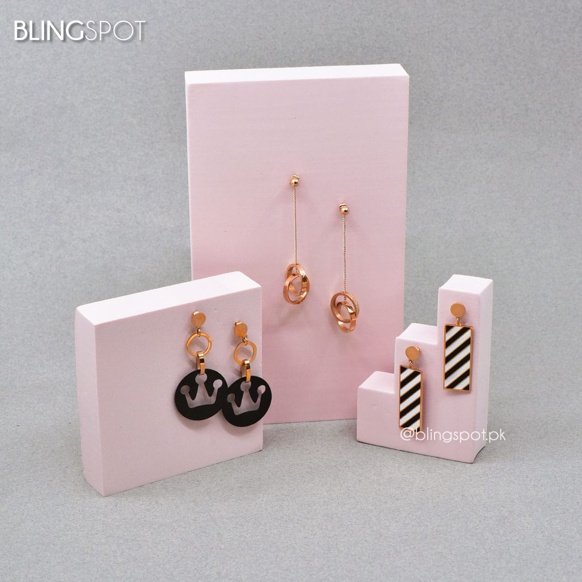 Dangling Style 285 - Earrings