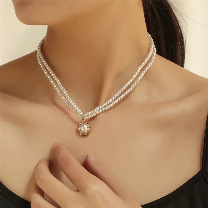 Classy Pearl - Necklace