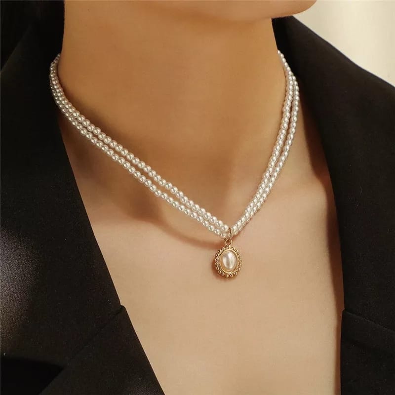 Classy Pearl - Necklace