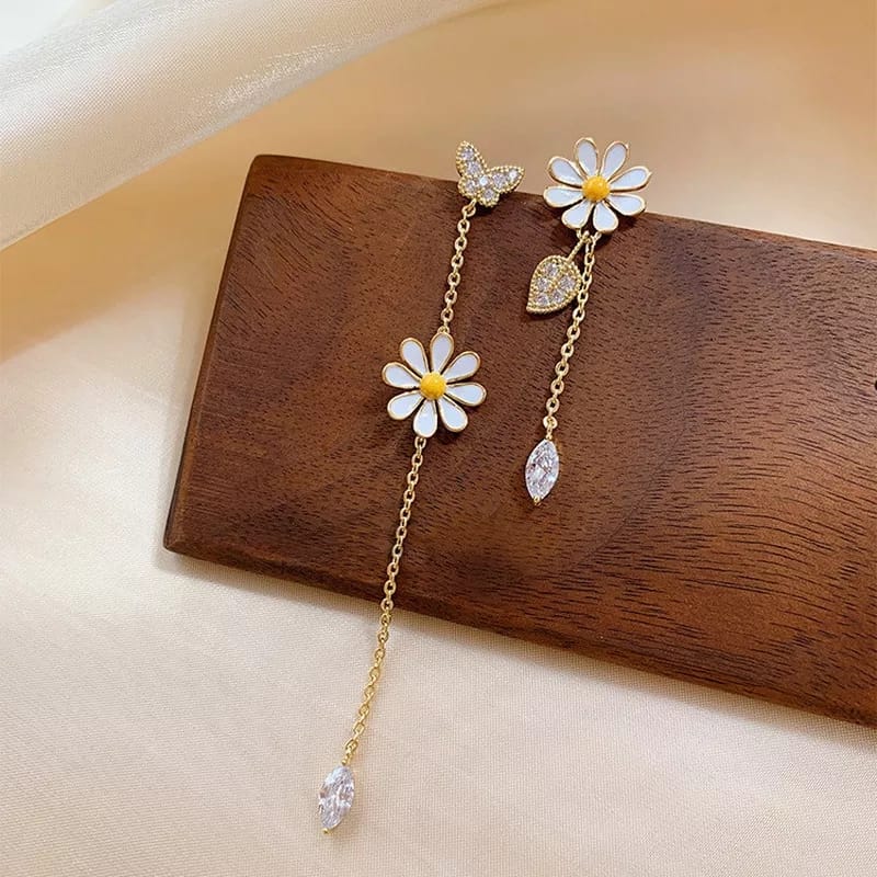 Daisy Butterfly - Earrings