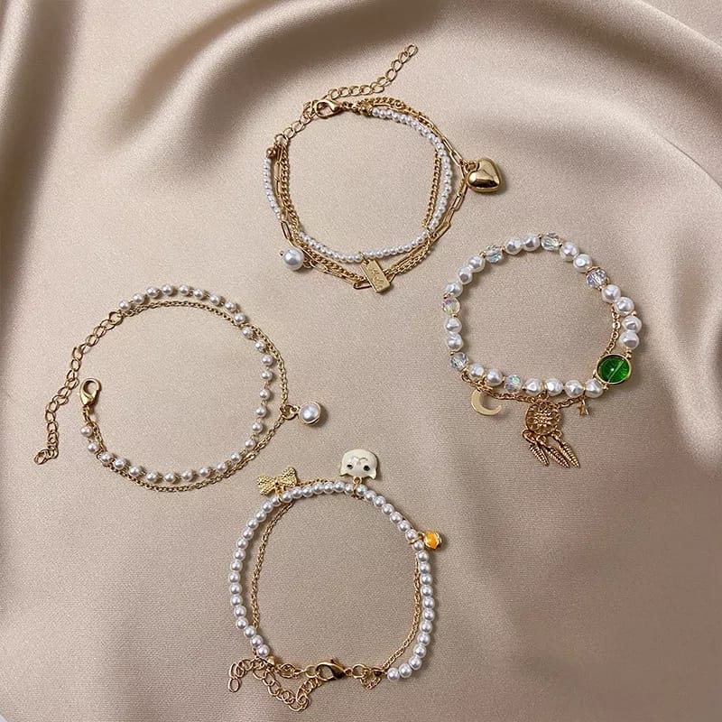 Fancy Pearl & Charms - Bracelet