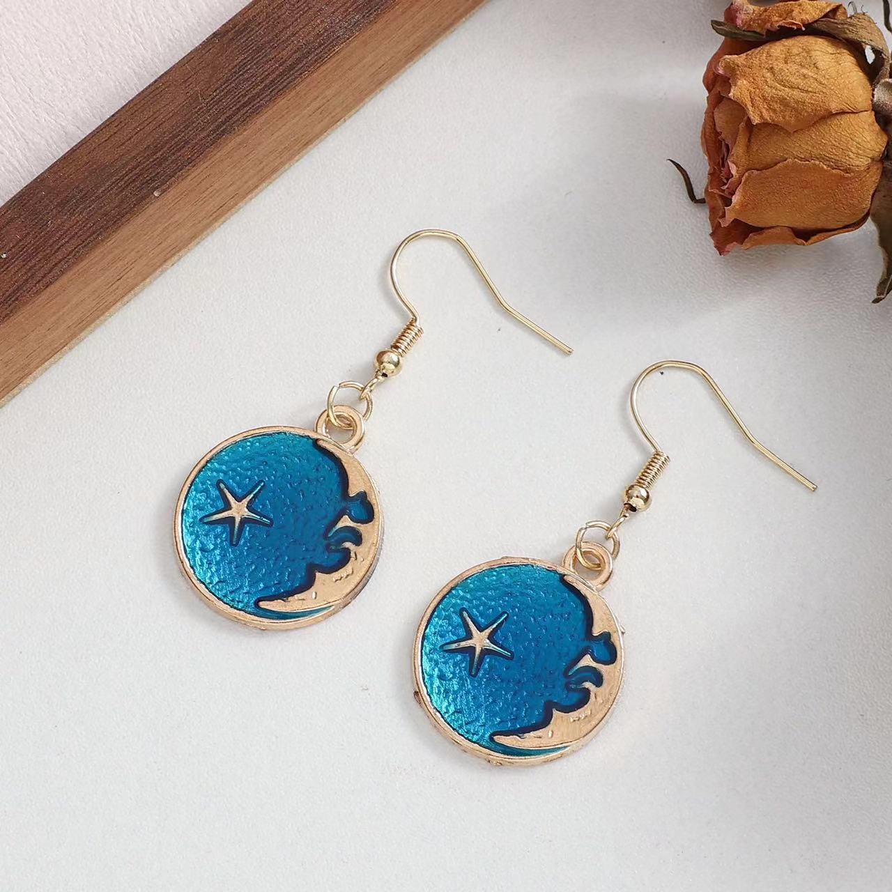 Dream Moon Earring - Style 1