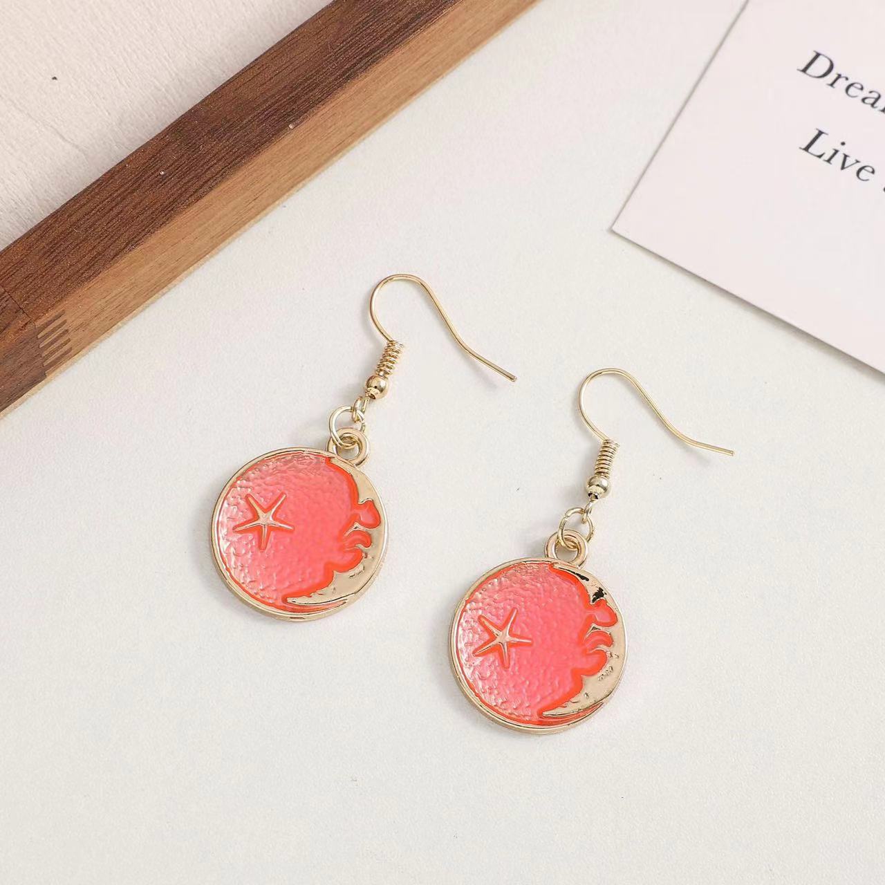 Dream Moon Earring - Style 4