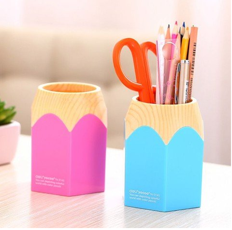 Deli Pencil Shape Pen Holder