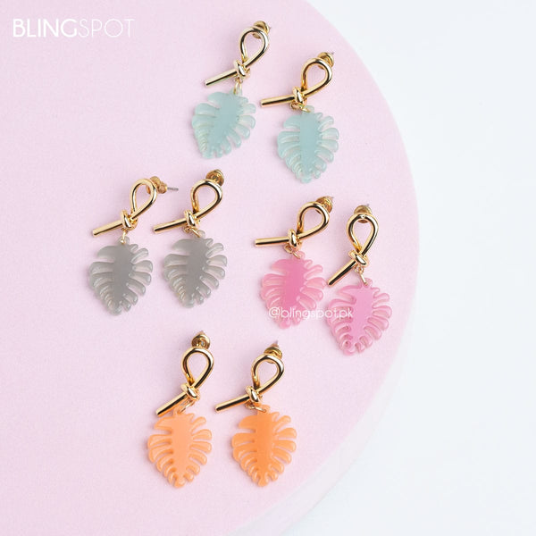 Gold Bow Leaf - Earring
