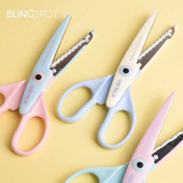 Wavy Lace Paper Cutter - Scissor - The Blingspot Studio