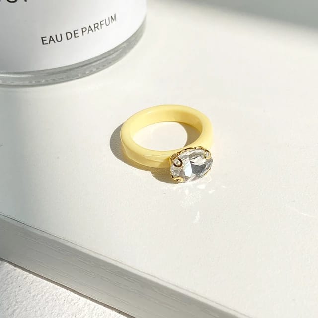Acrylic Rhinestone - Ring