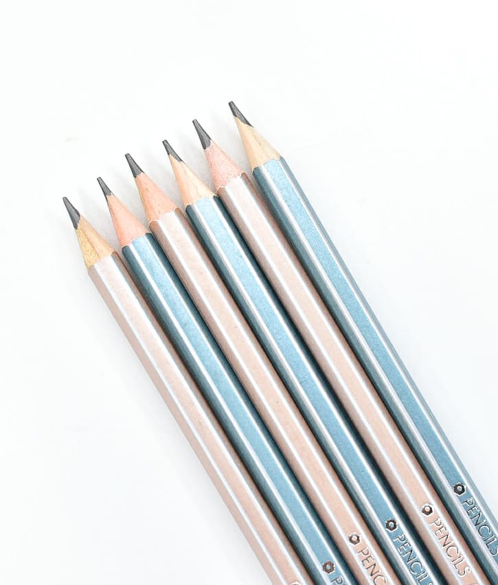 Minimal Shine Yalong Wooden Pencil